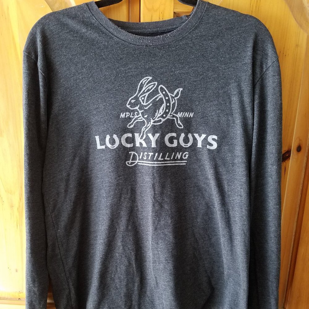Lucky Guys Distilling Long Sleeve TShirt Gray Large Minneapolis Spirits EUC
